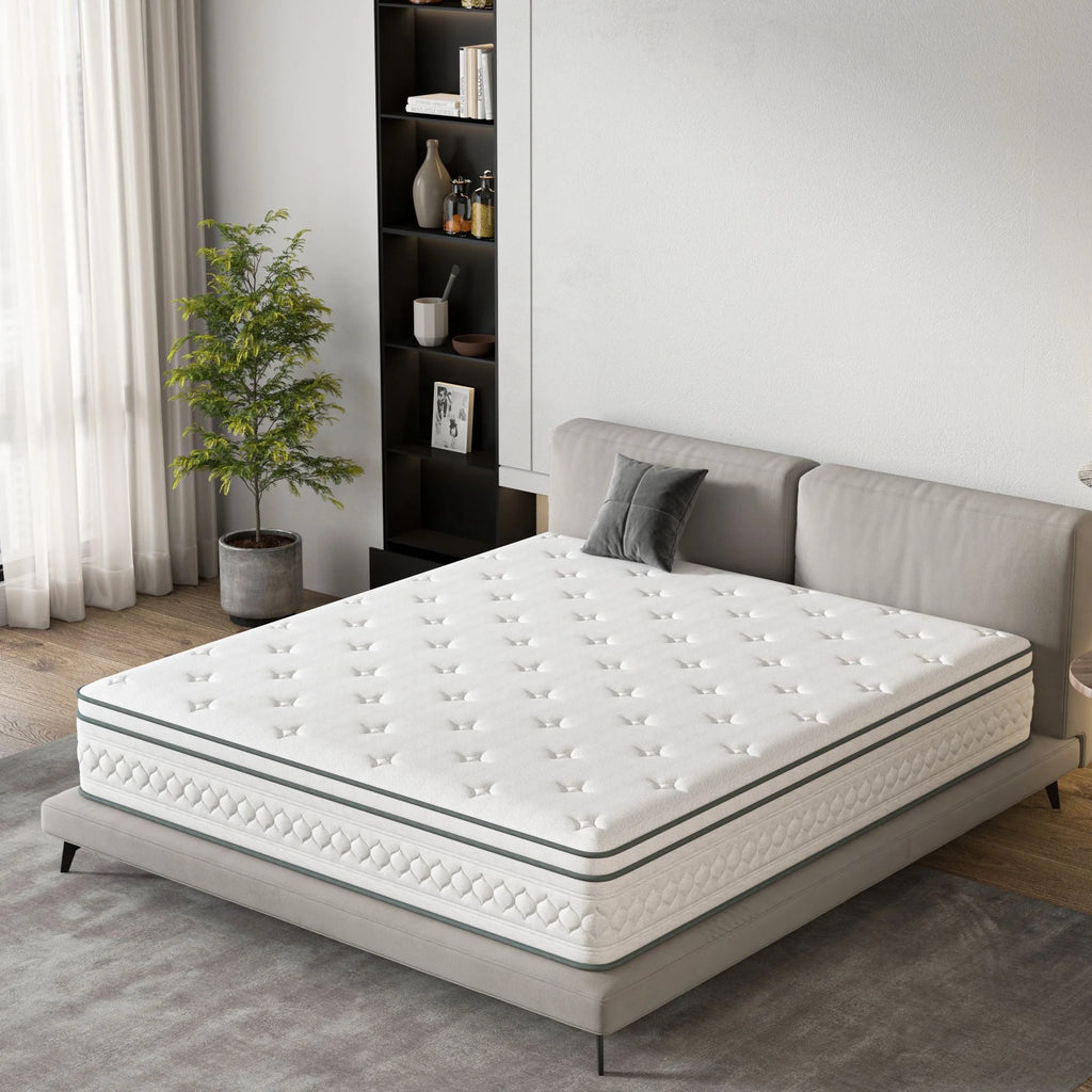 Queen Gel Memory Foam Mattress R502364