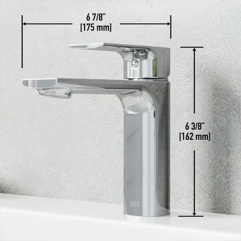 Single Handle Bathroom Faucet in Chrome J247