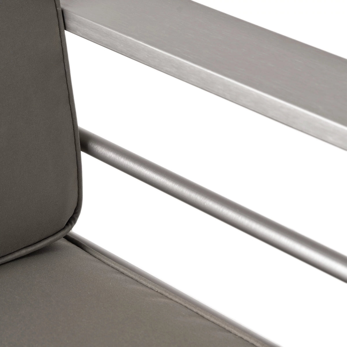Gray Aluminum Outdoor Club Chairs with Side Table P685