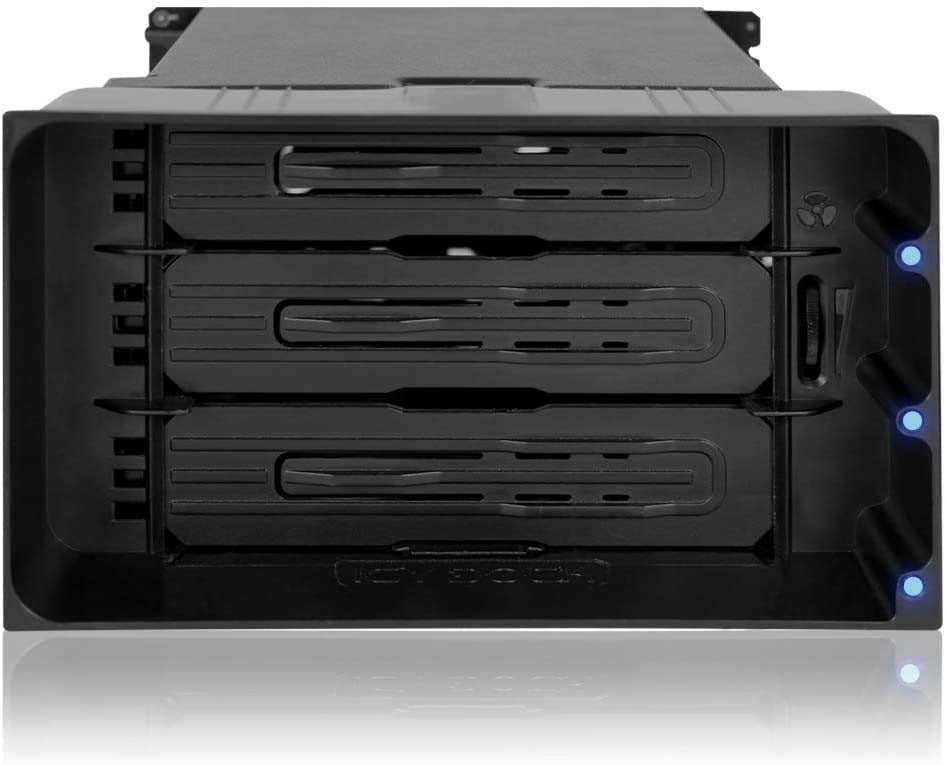 Black 3.5x22 Storage Drive Cage F736457