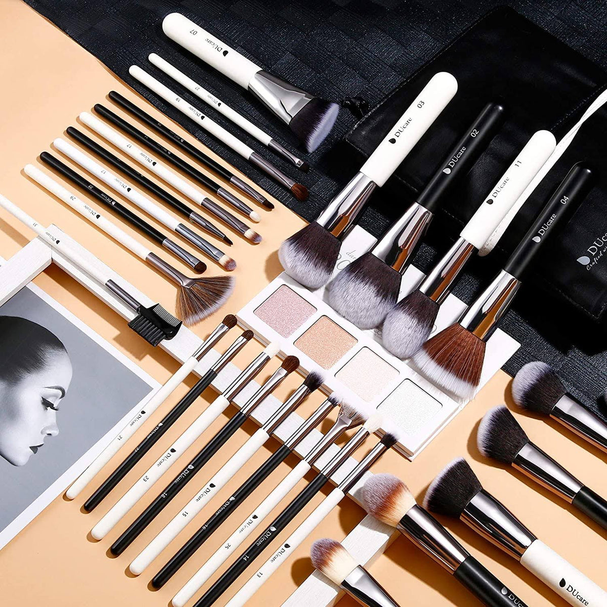 31pcs Makeup Brush Set A677559