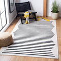 Ivory Black 8 x 10 Rug B620187