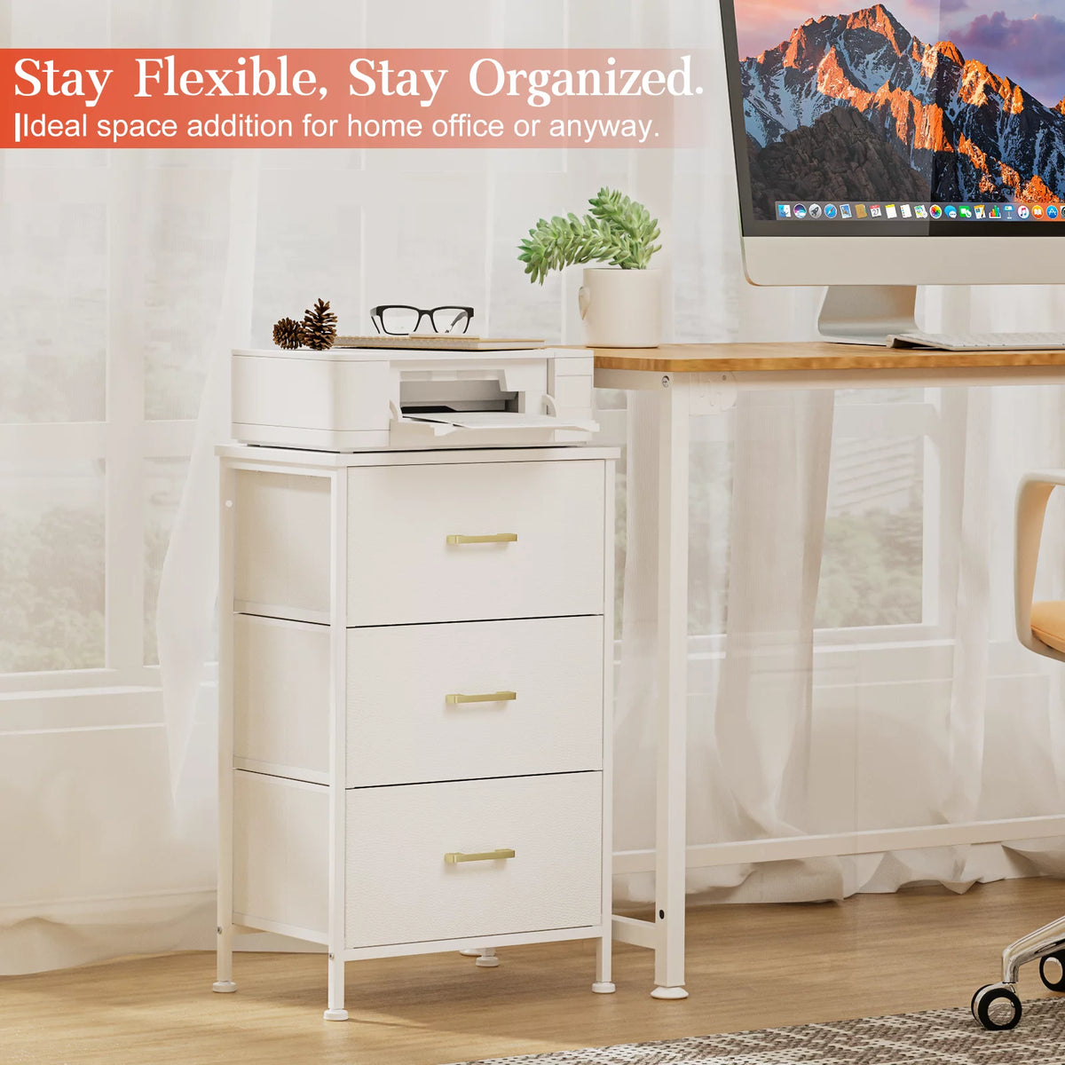 3 Drawer Nightstand Z97865