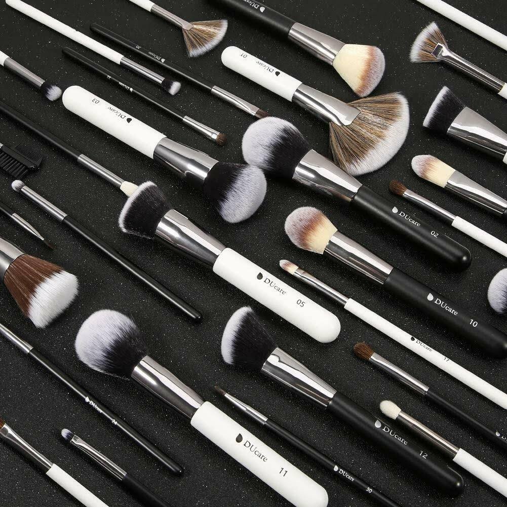 31pcs Makeup Brush Set A677559