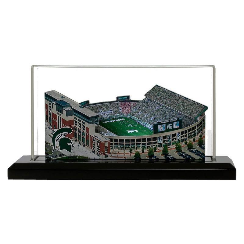 Lighted 19x22 Display Case J9975