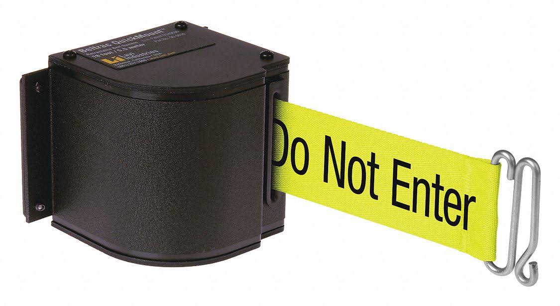 Retractable Belt Safety Barricade R7931