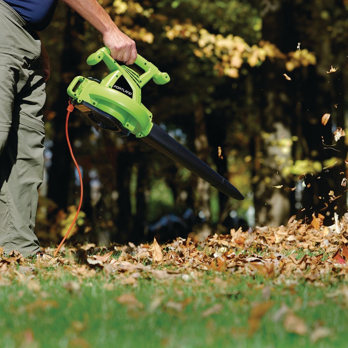 12 Amp 3-in-1 Electric Blower Vacuum Mulcher R4594
