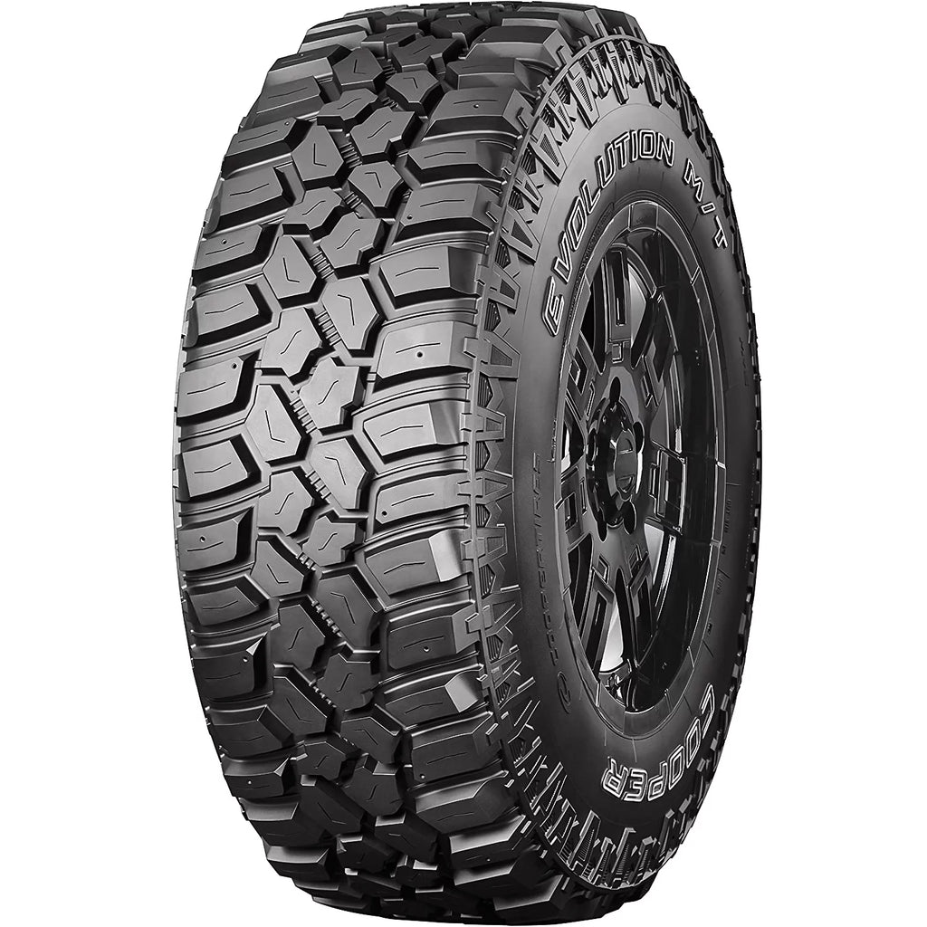Mud Terrain Light Truck Tire N60988