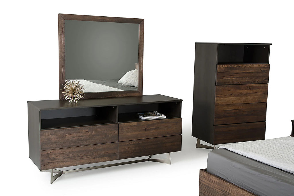 Dark Aged Oak Dresser or TV Stand E43847
