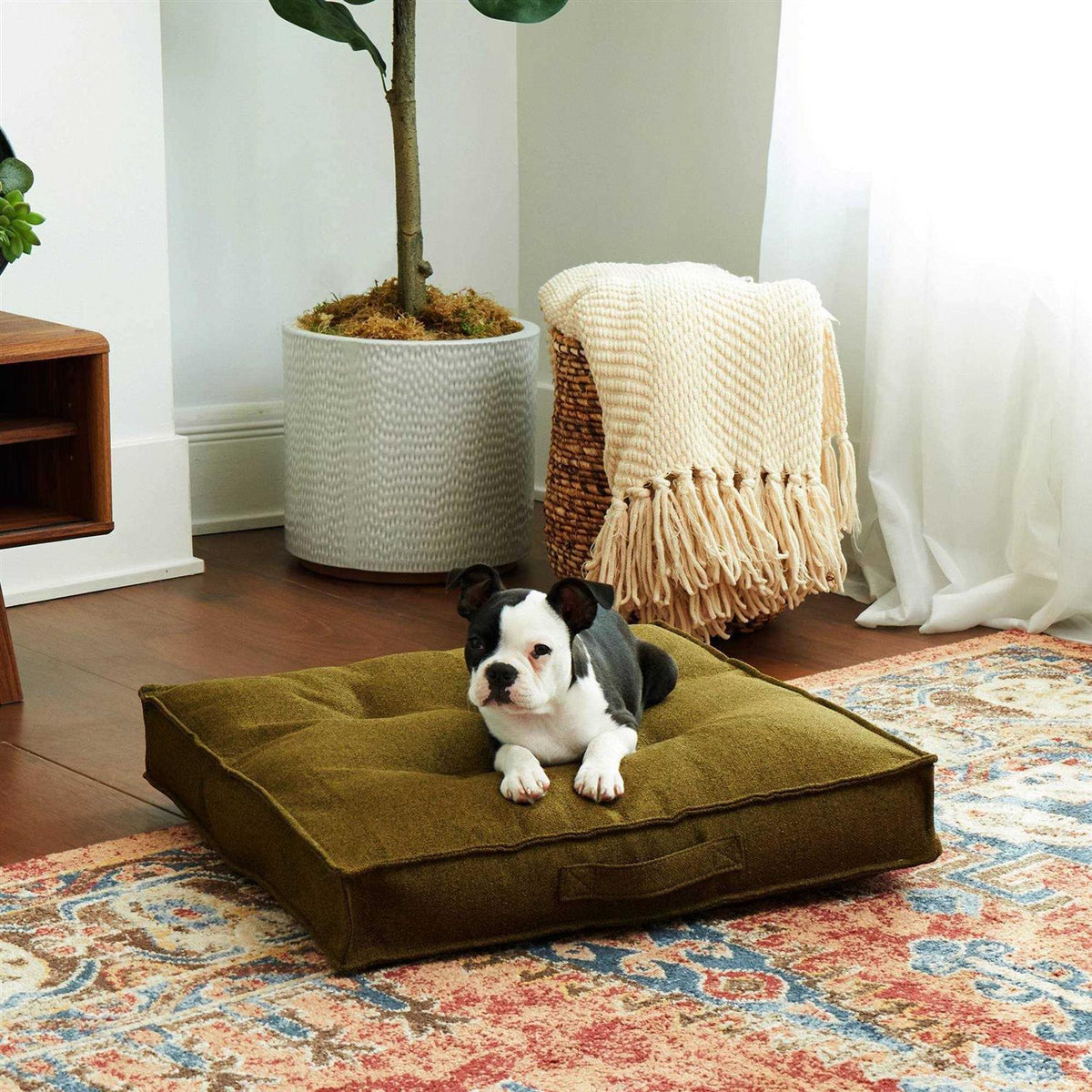 Square Tufted Dog Bed J93572