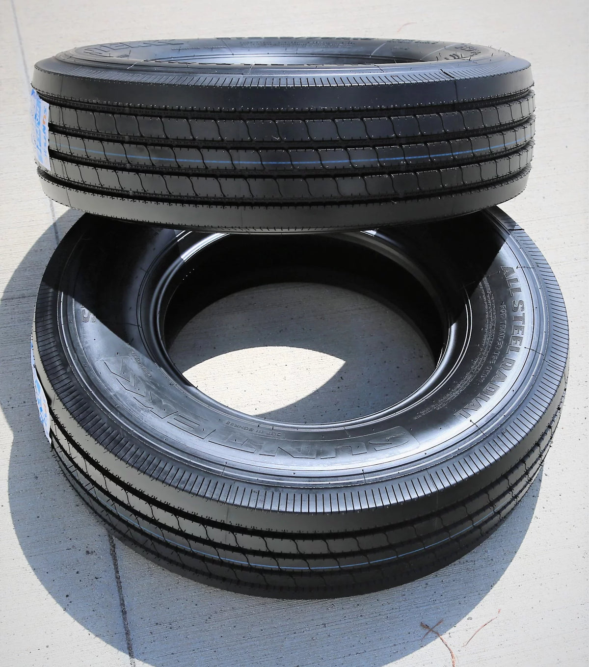 225/75R15 14 Ply Trailer Tire H841960