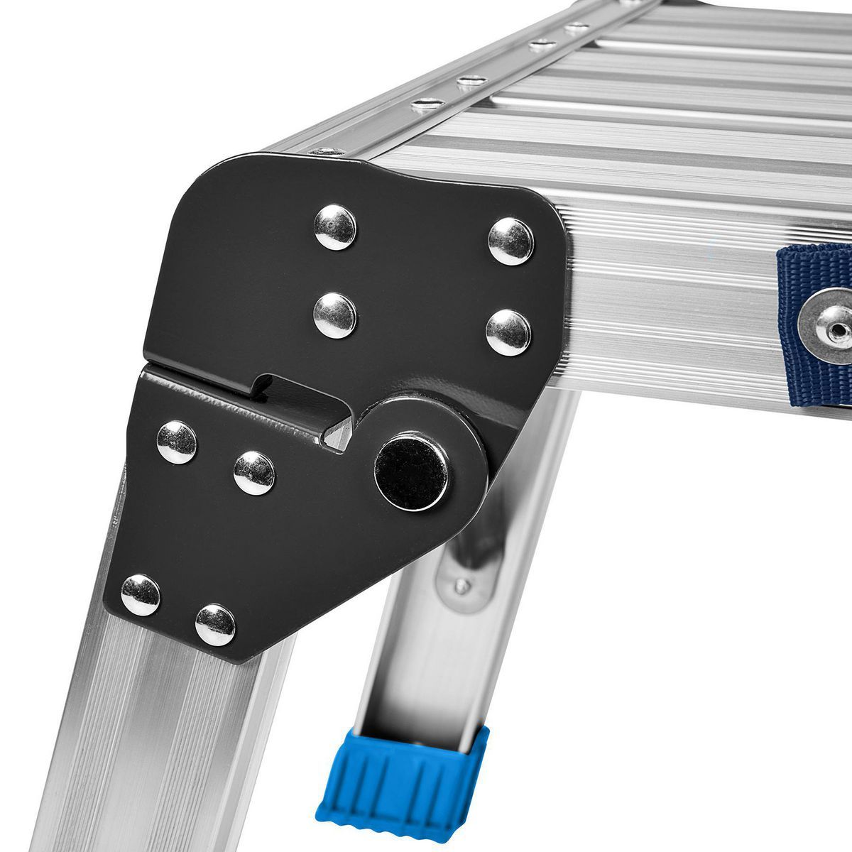 18 in. Step Stool Working Platform M898